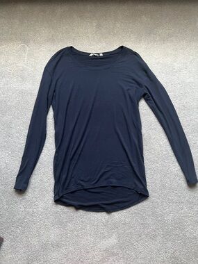Athleta Long Sleeve Scoop Neck Top - Navy Blue